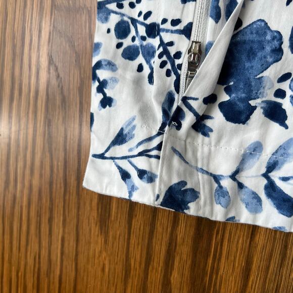 Boll & Branch Signature Hemmed Blue Botanical  2 Standard Pillow Shams - Picture 5 of 8